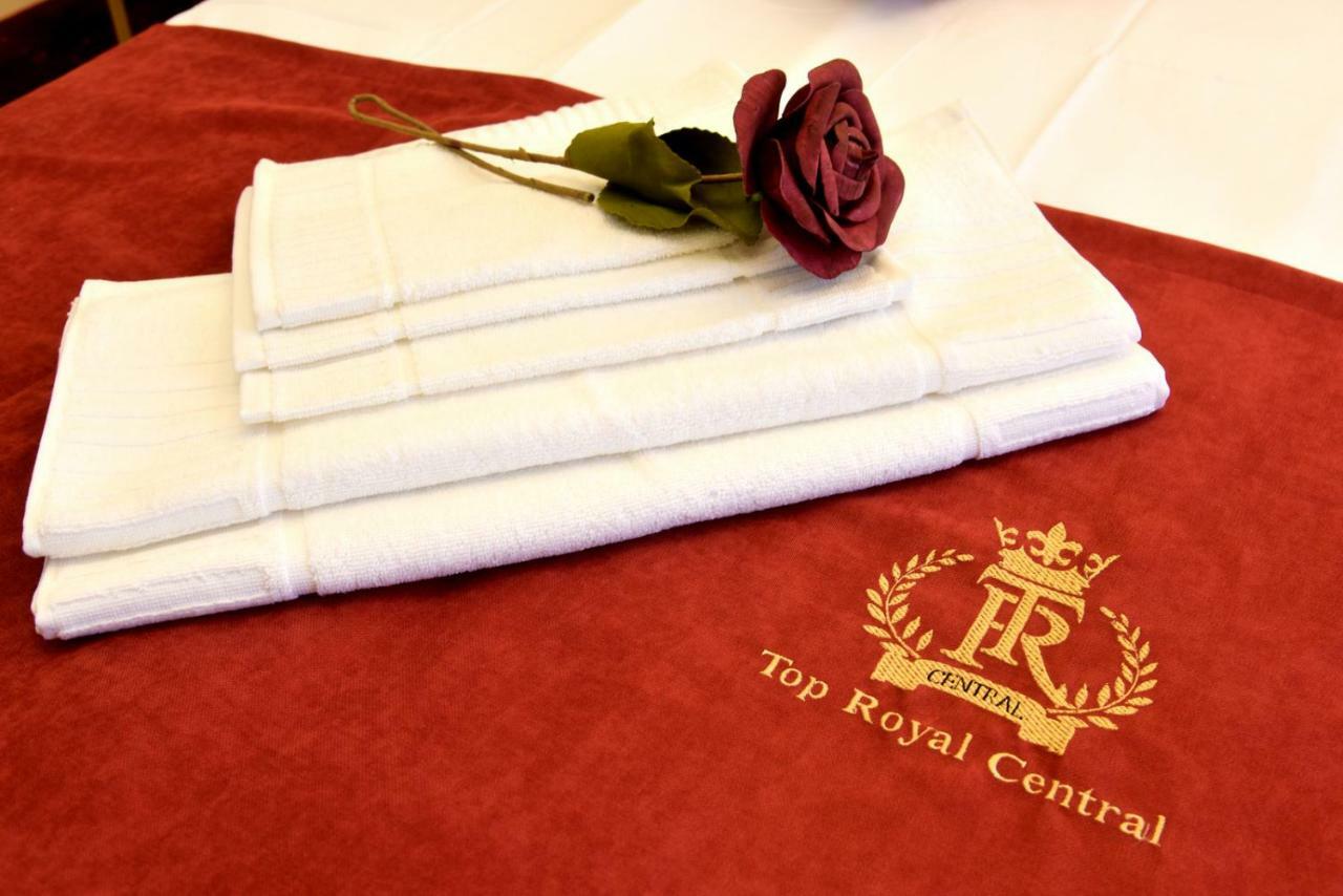 Top Royal Central Μπρασόβ Εξωτερικό φωτογραφία